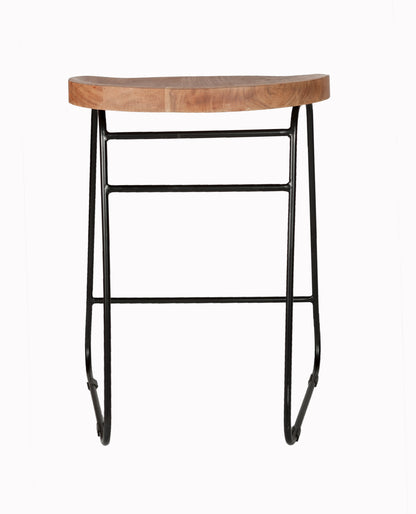 Elegantly Designed Bar Stool